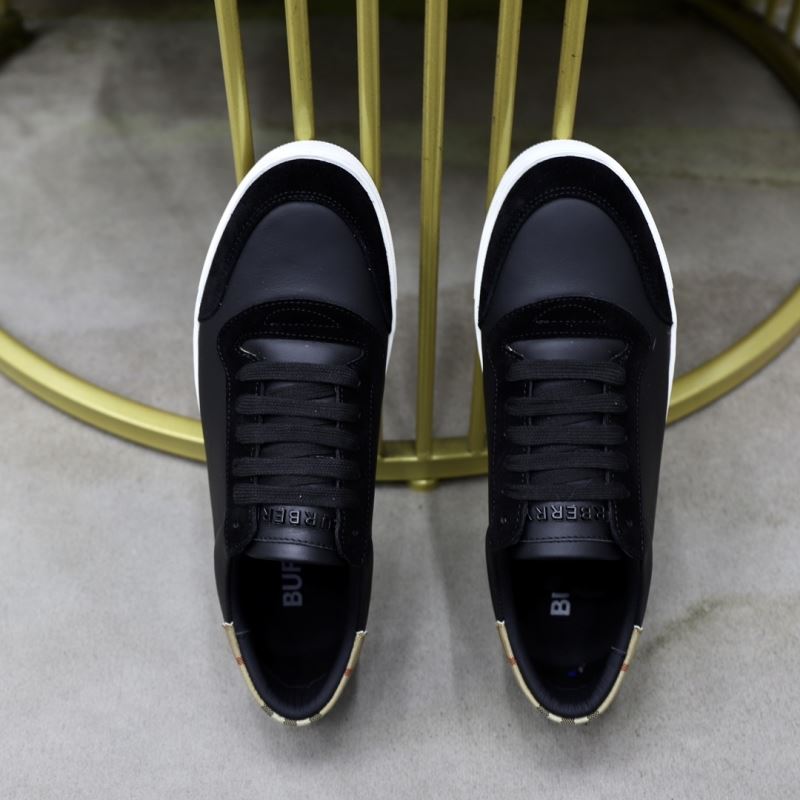 Burberry Low Shoes